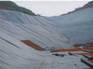 新疆和田裕泰尾礦處理施工現場(chǎng)